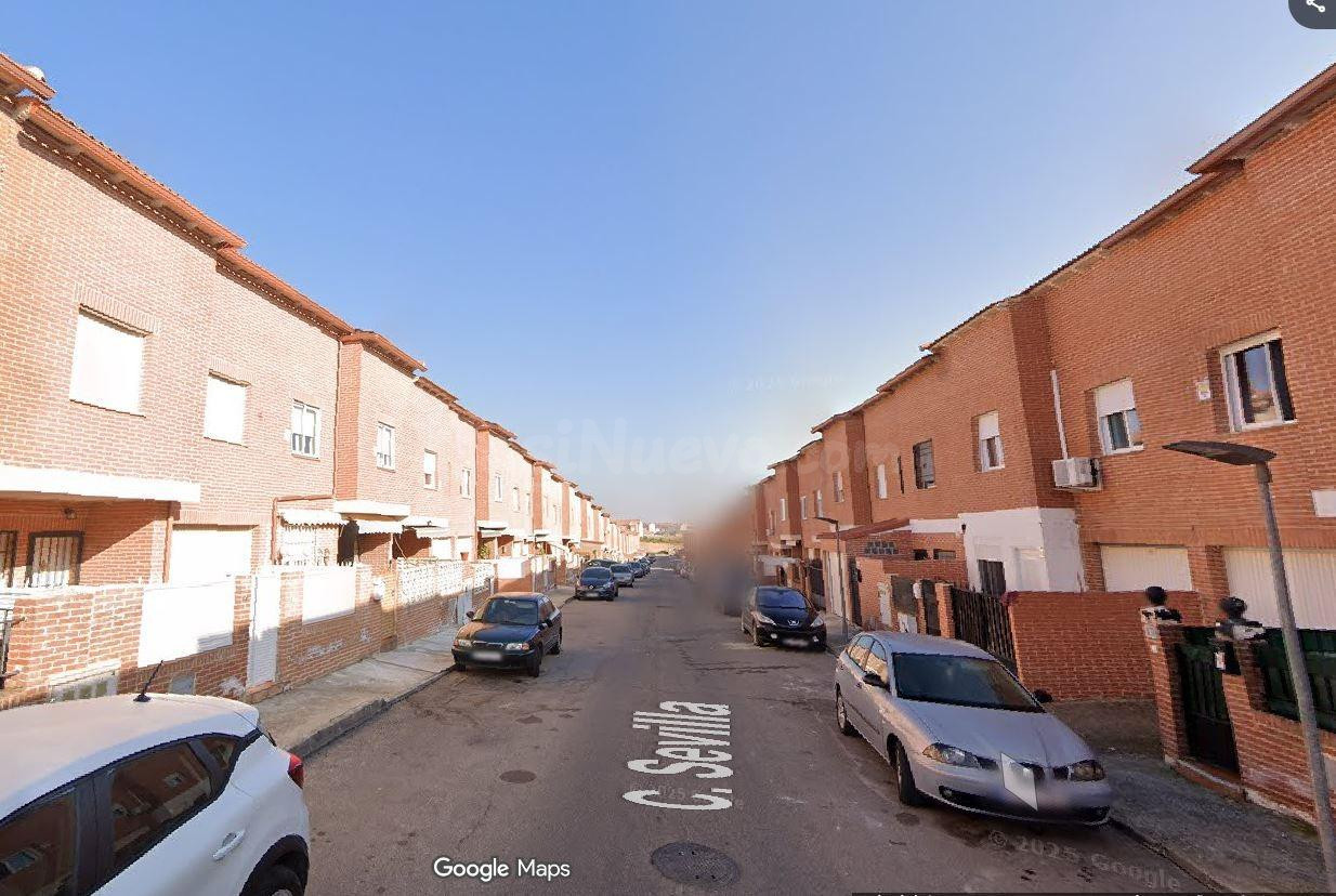 SE VENDE inmueble ALQUILADO en Chozas de Canales - foto 3