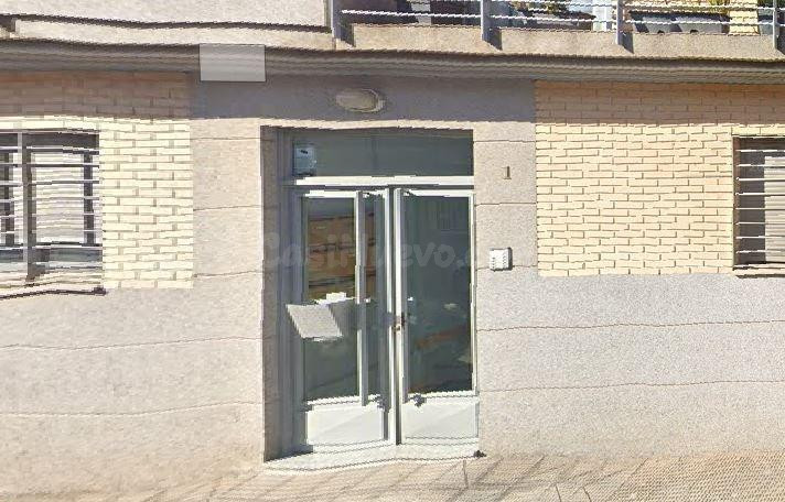 SE VENDE inmueble ALQUILADO en Torrijos