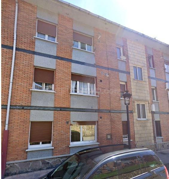 SE VENDE inmueble ALQUILADO en Langreo