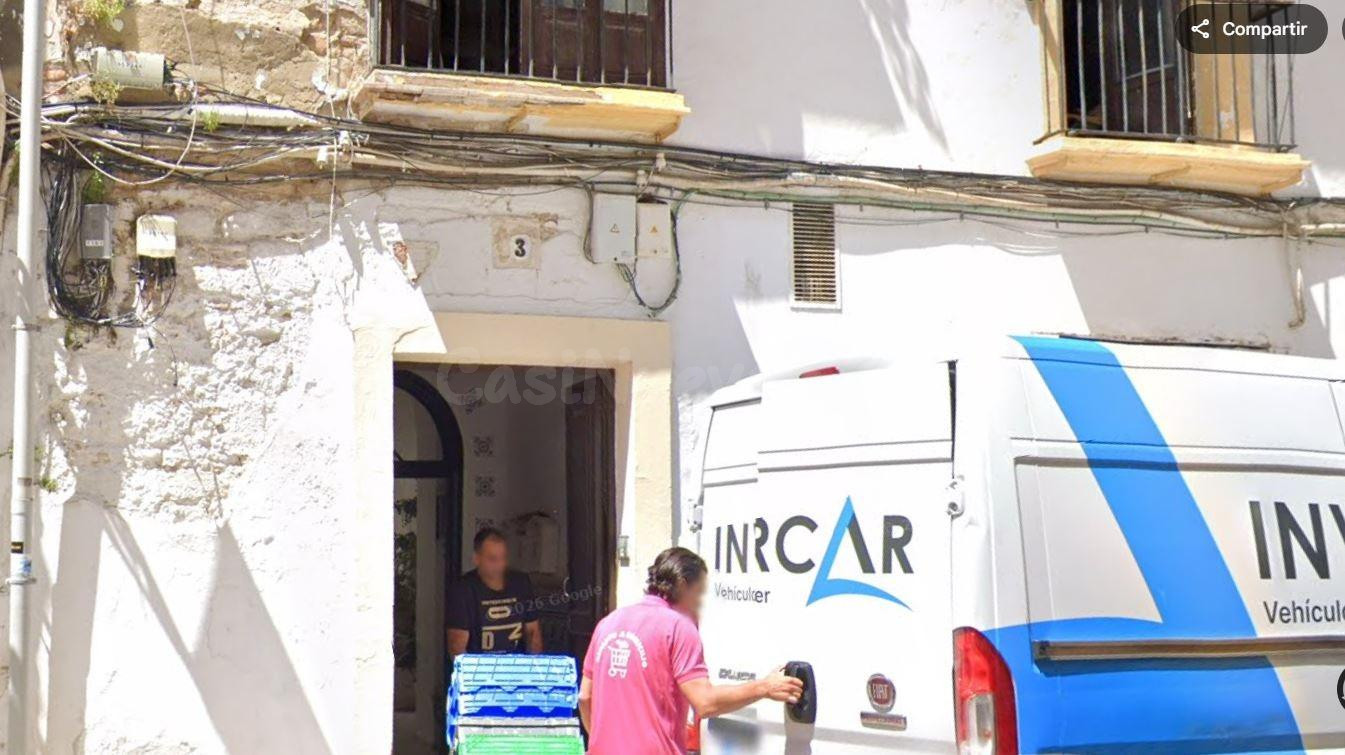 SE VENDE inmueble ALQUILADO en Jerez de la Frontera