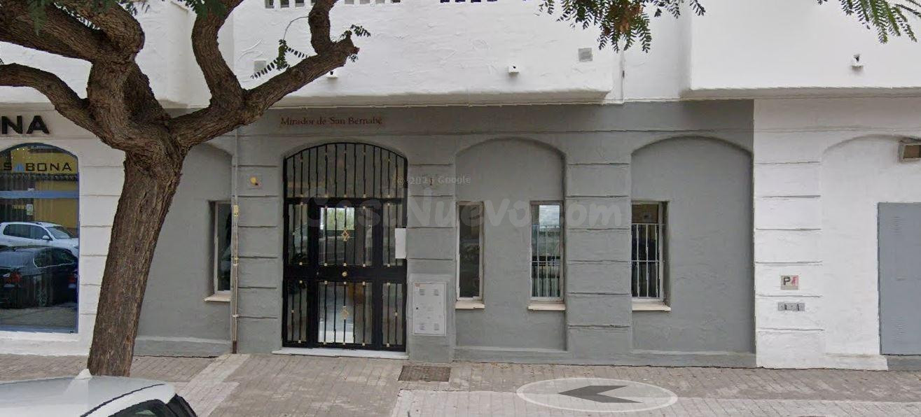 SE VENDE inmueble ALQUILADO en Algeciras - foto 2