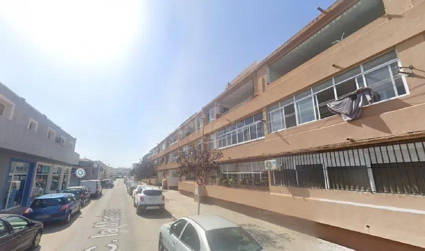 SE VENDE piso OKUPADO en barrio Torno El Nº 13 Chiclana de l - foto 3