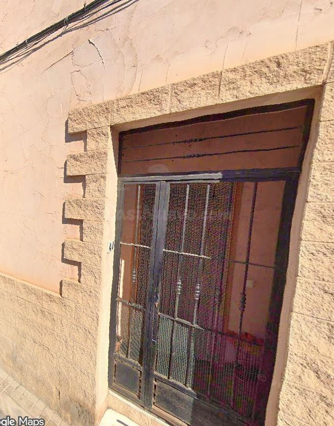 SE VENDE inmueble ALQUILADO en Almería