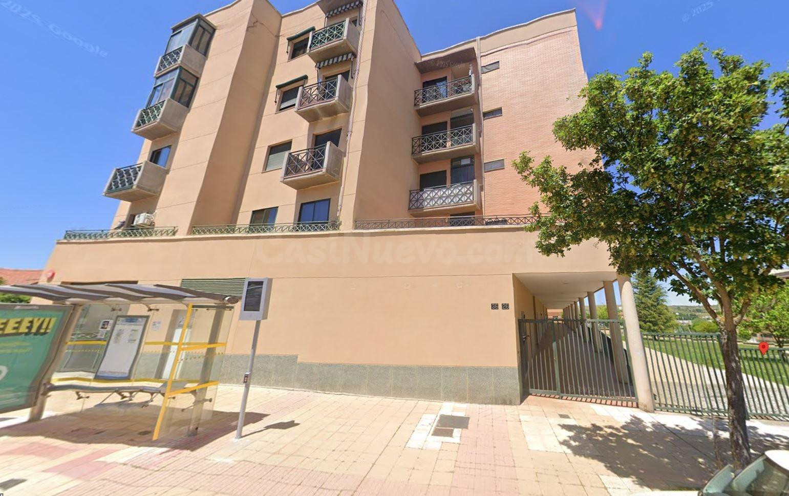SE VENDE inmueble ALQUILADO en Salamanca - foto 3