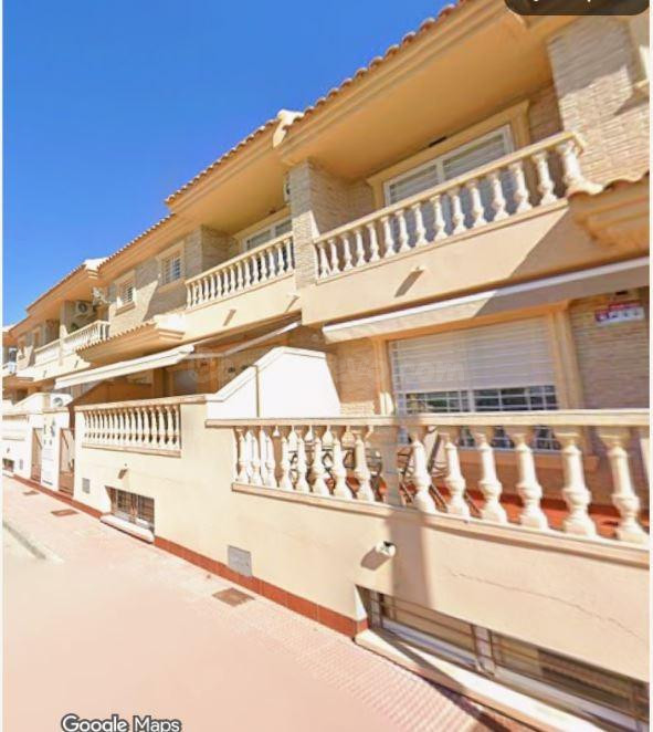 SE VENDE inmueble ALQUILADO en Torres de Cotillas (Las)