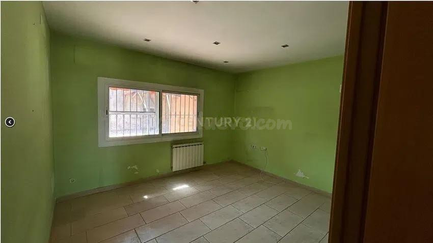 SE VENDE piso OKUPADO en Avenida NTRA SRA MONTSERRAT Nº 29 P - foto 4