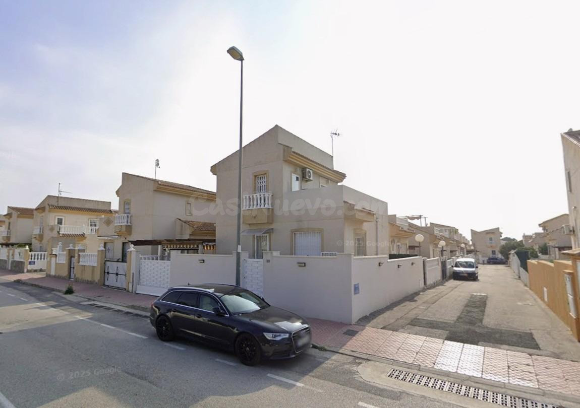Se vende piso OKUPADO en CL SOROLLA 83 UR JARDIN LAGUNA I-II - foto 3