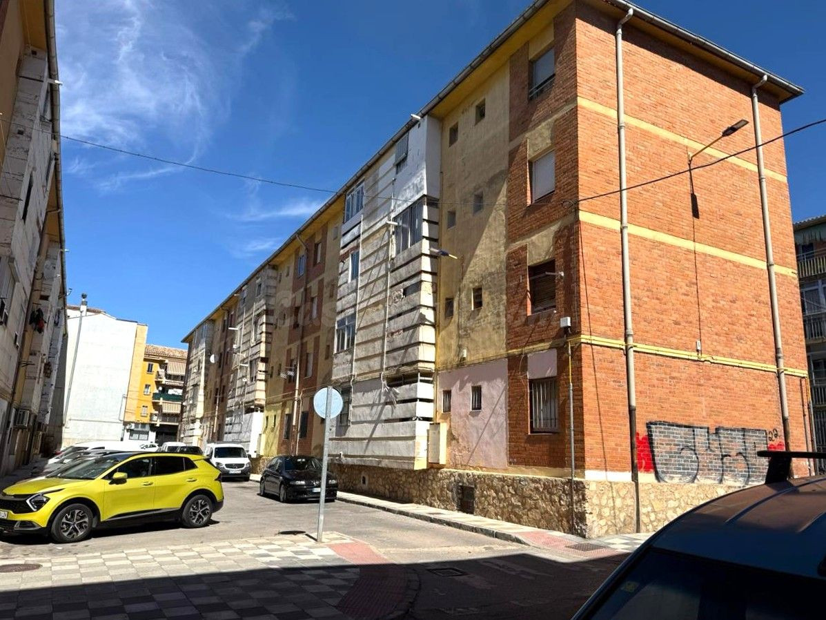 Apartamento 3 habitaciones 86m² en venta - Reyes Católicos - - foto 3
