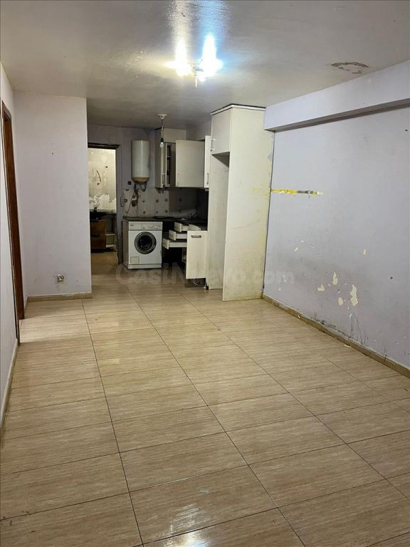 Se vende local OKUPA en Calle Mozart 75 de Badalona, Barcelo - foto 5
