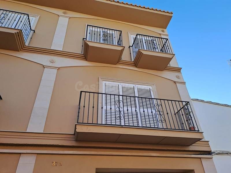 Casa 4 habitaciones 228m² en venta - Casco Antiguo - foto 2