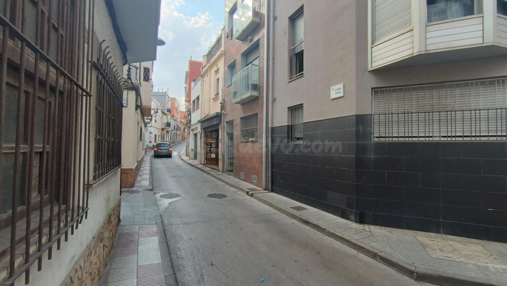 Plaza de parking en centro de Blanes - foto 2