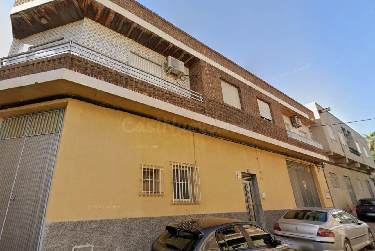 SE VENDE Local en Calle Unamuno Alguazas (Murcia)