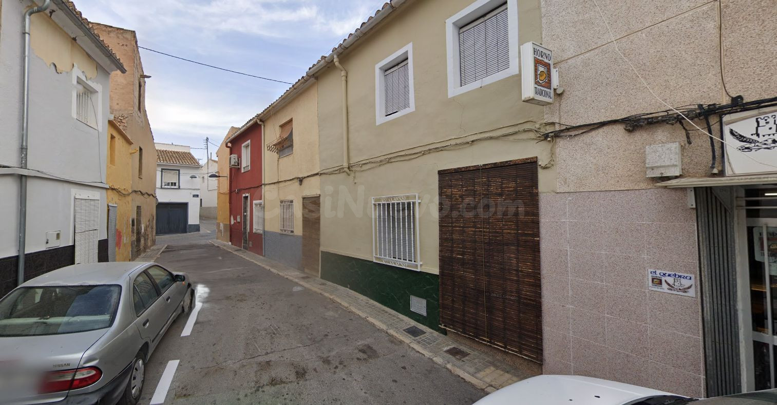 Se vende Piso OKUPADO en Calle Castalla 10 Villena, (Alicant - foto 2