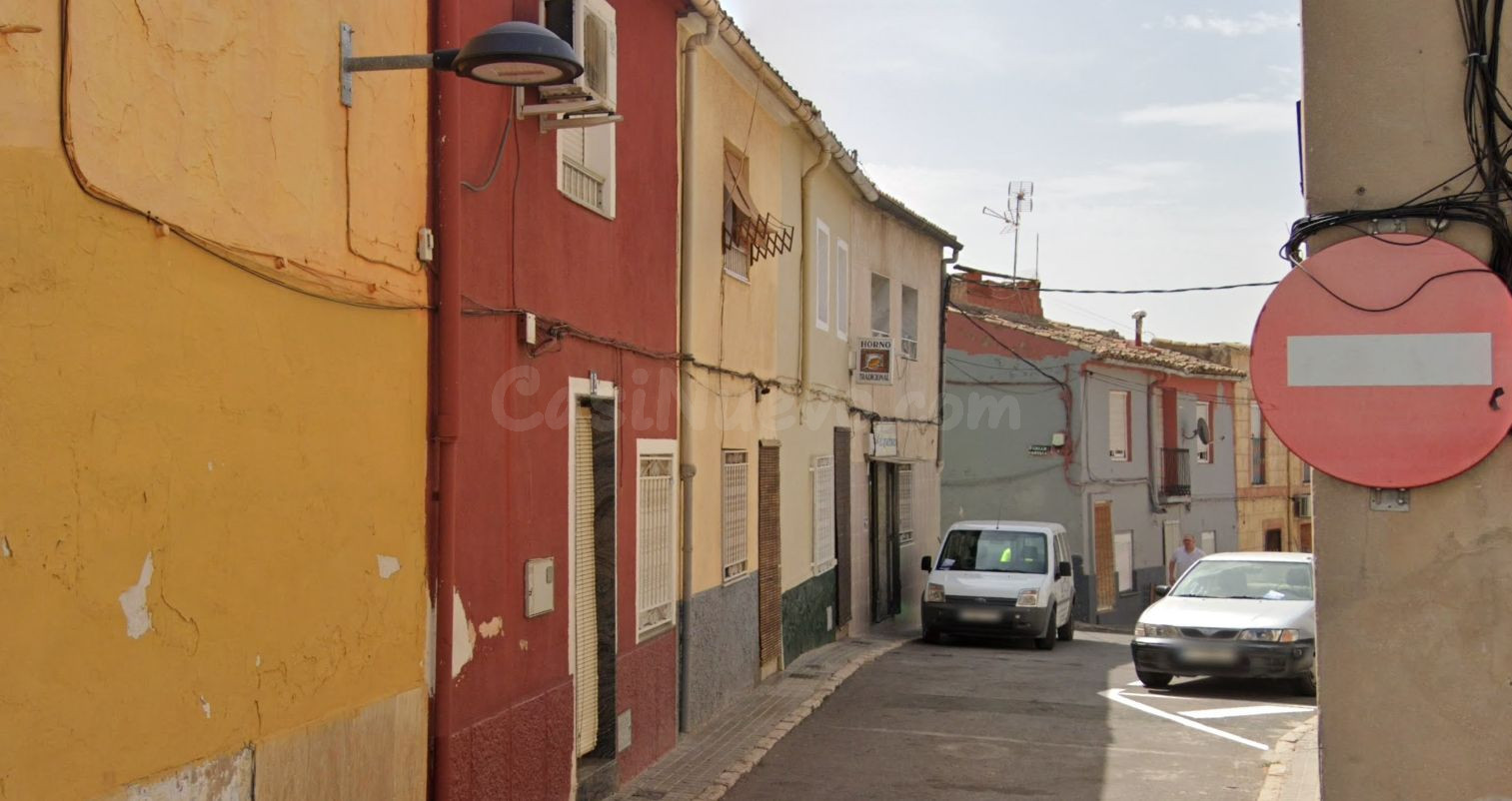Se vende Piso OKUPADO en Calle Castalla 10 Villena, (Alicant - foto 3