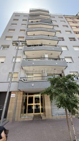 SE VENDE PISO OKUPADO EN C/ FRANCESC MACIA Nº 70 Mollet del Vallès (Barcelona)
