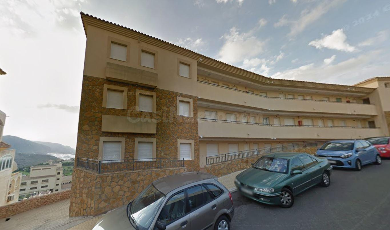 SE VENDE PISO OKUPADO EN Calle HIGUERA DE LA ENVIA Nº 82 Vícar (Almería)