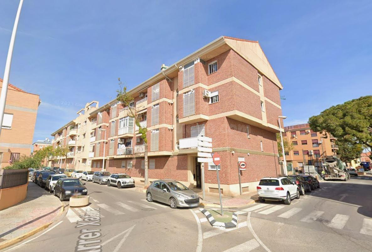 SE VENDE PISO OKUPADO EN C/ XATIVA 2, MANISES (VALENCIA) - foto 2