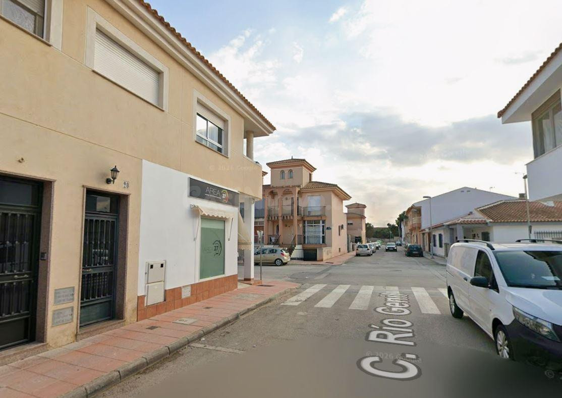 SE VENDE PISO OKUPADO EN C/ RIO GENIL 20, TORRE-PACHECO (MUR - foto 3