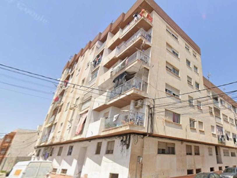Se vende casa OKUPA en Calle Pianista Adolfo Olivares 10 de  - foto 3