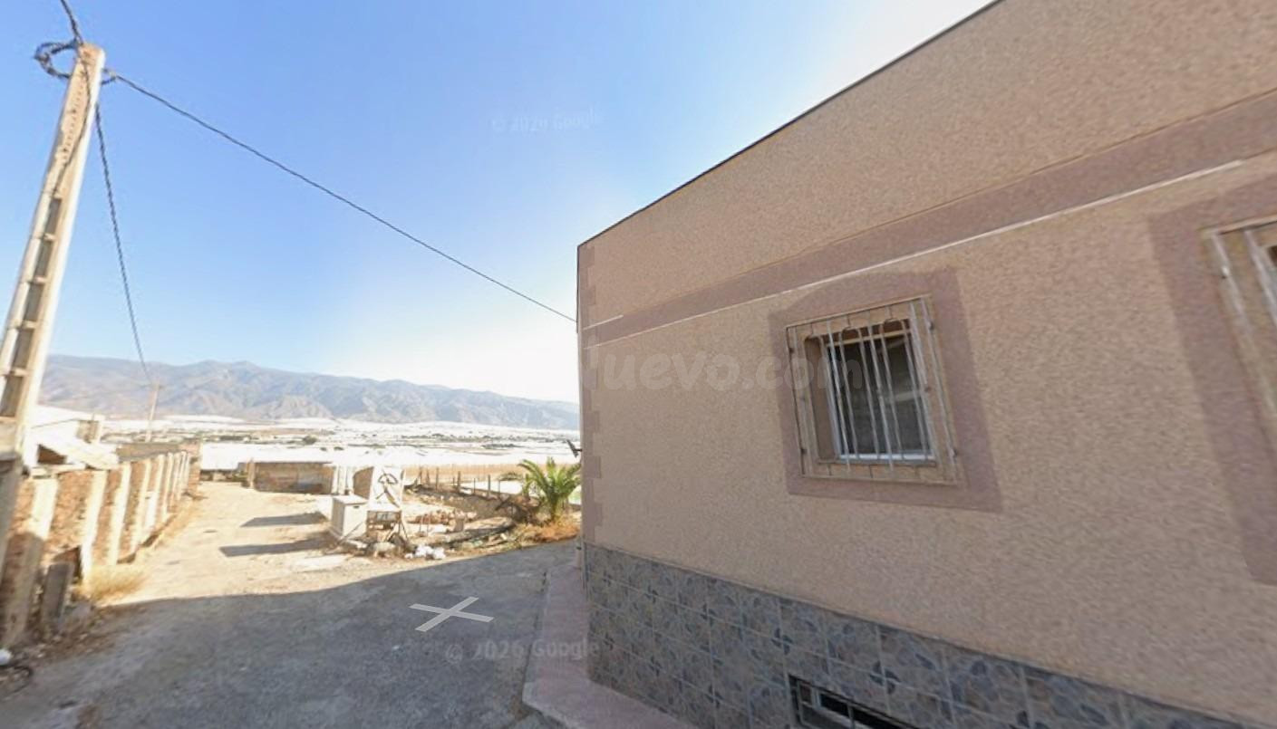 Se vende casa OKUPA en Paraje Loma del Bosque 57 de El Ejido - foto 2