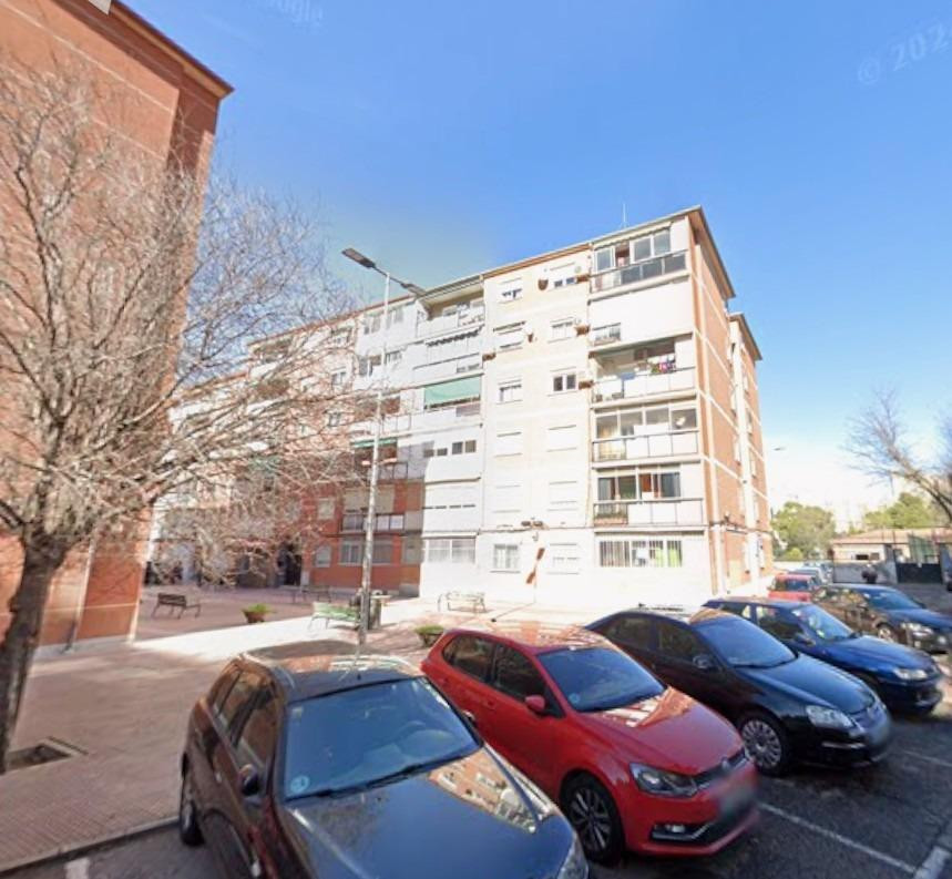 Se vende piso OKUPADO en Calle Marqués de Mondéjar 4 de Alca - foto 3