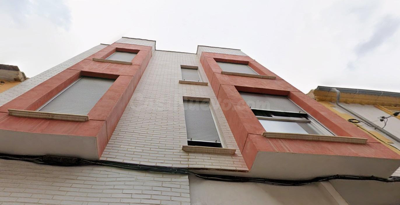 Se vende piso OKUPADO en Calle San Francisco 35 de Molina de - foto 2