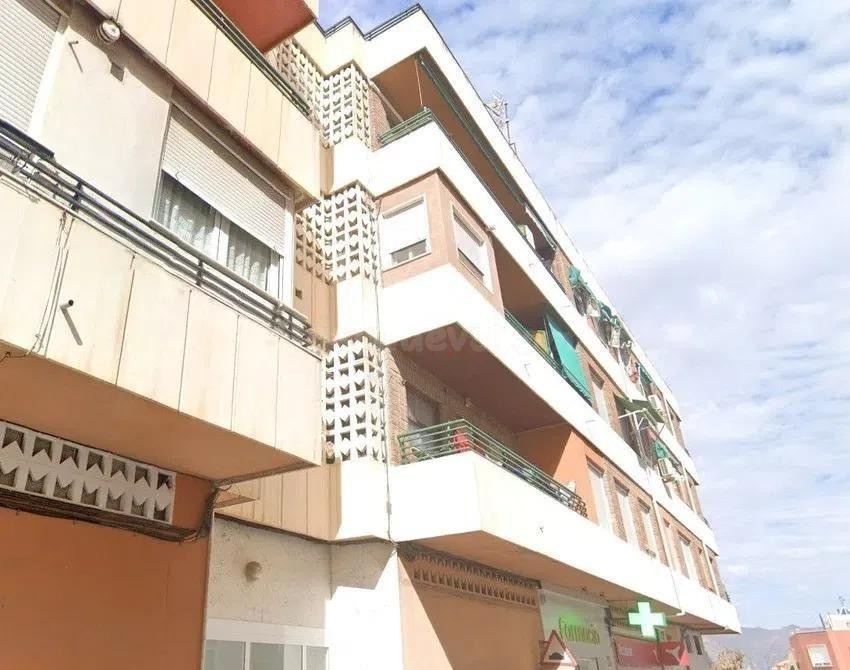 Se vende piso OKUPADO en Calle Goya 5 de Bigastro, Alicante. - foto 3