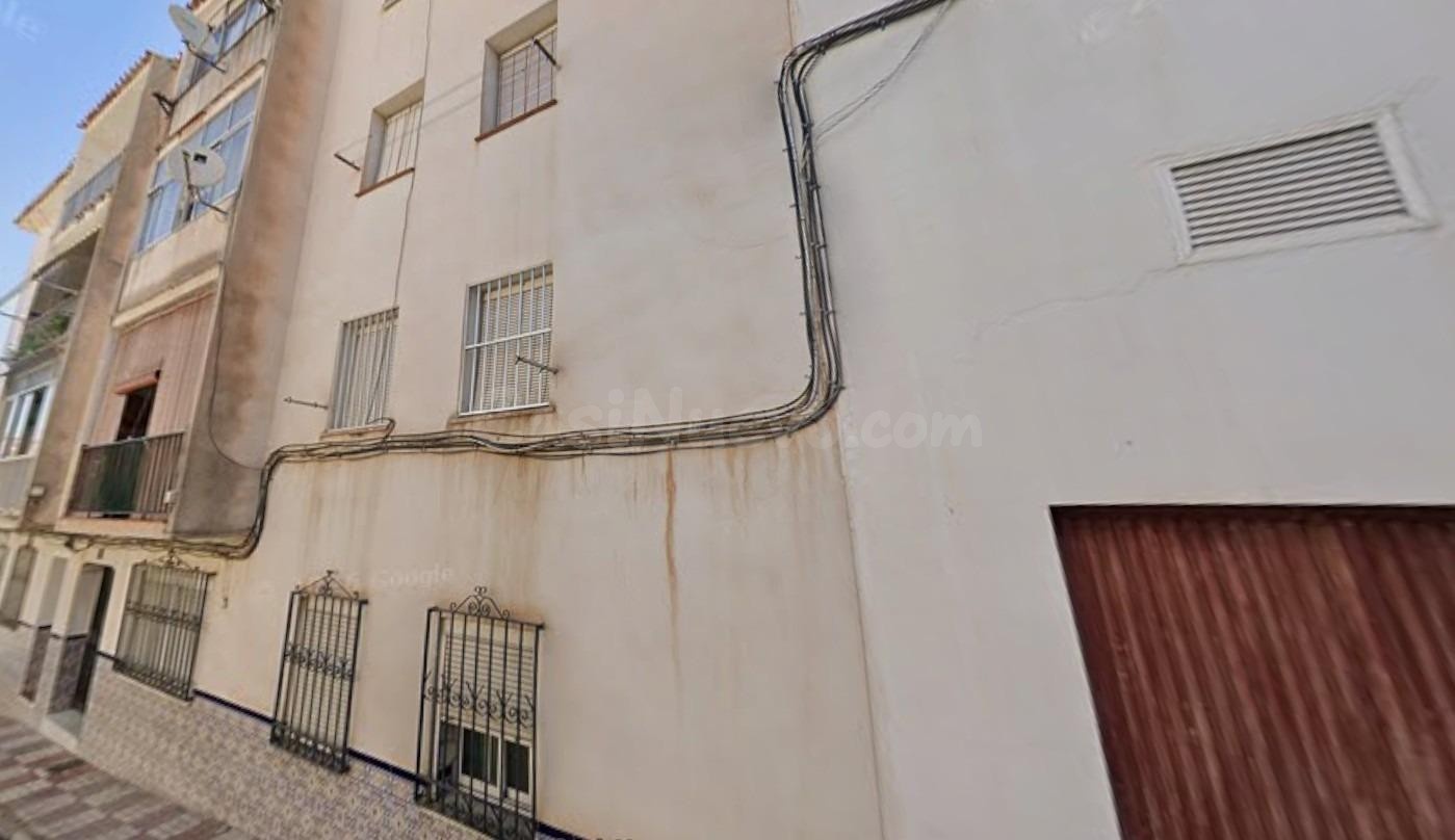 Se vende piso OKUPADO en Rúa Matías García 1 de Coín, Málaga.
