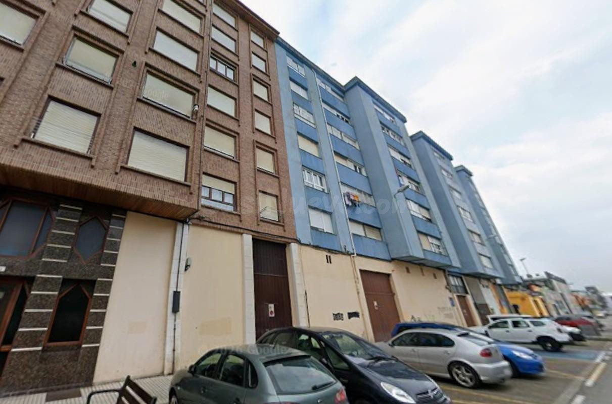 Se vende piso OKUPADO en Calle Baldom Villegas 11 de SANTOÑA - foto 2