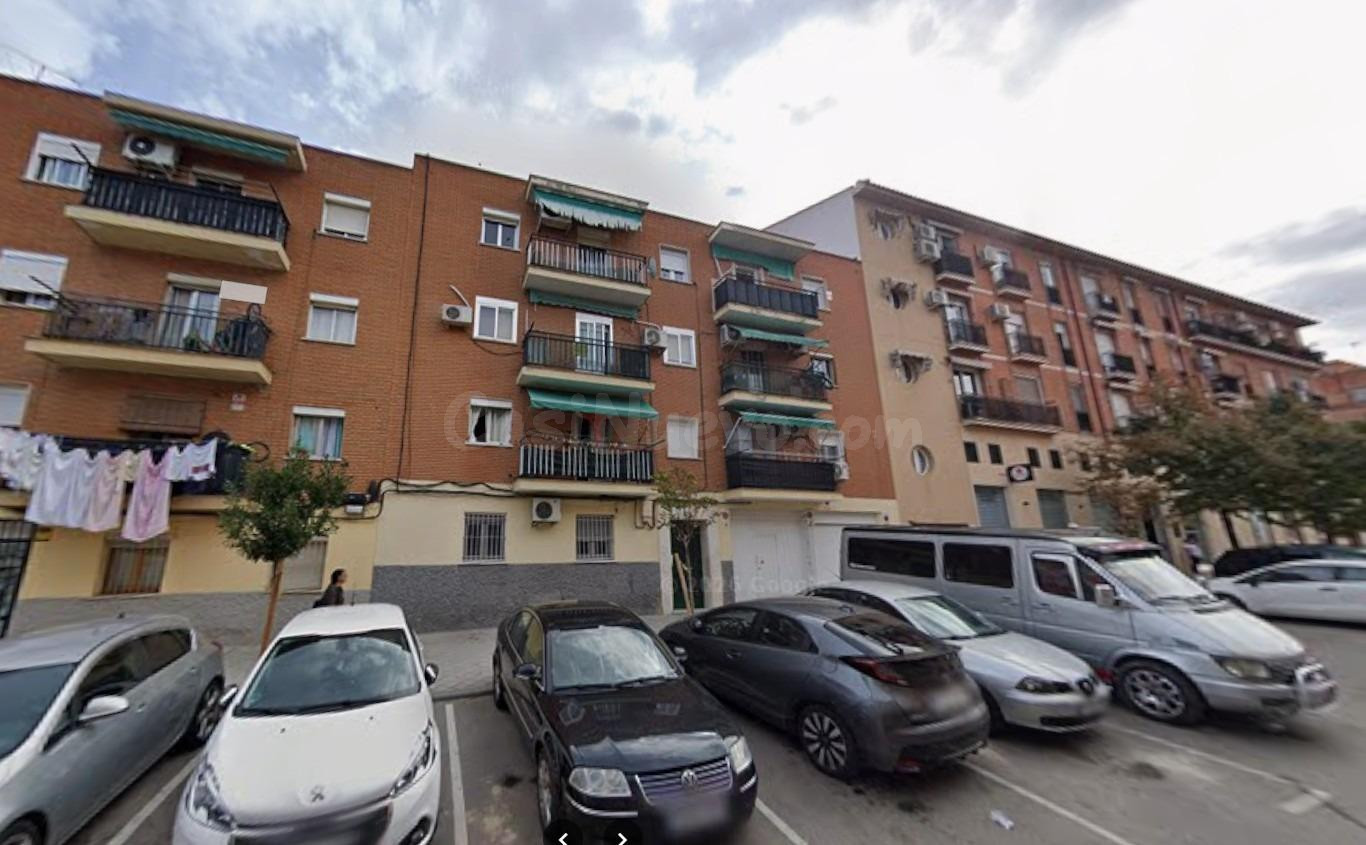 Se vende piso OKUPADO en Rúa Foso 93 de Aranjuez, Madrid. - foto 3