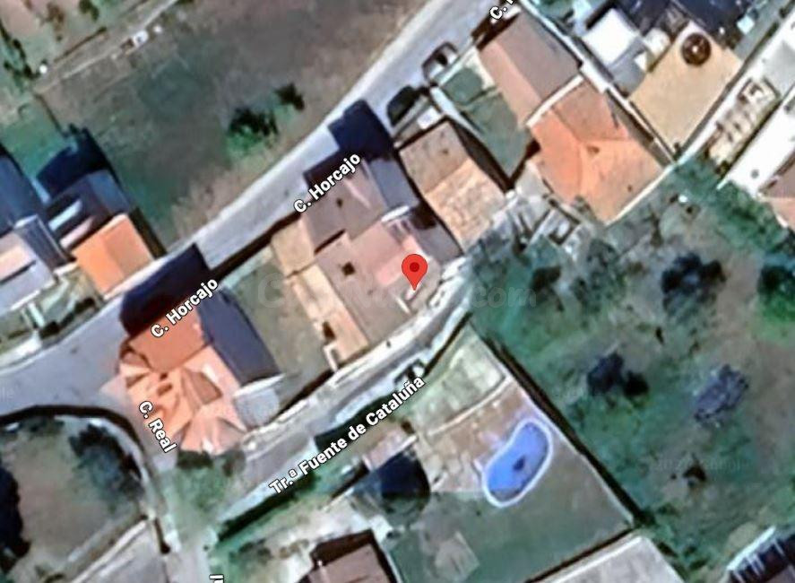 SE VENDE DÚPLEX OKUPADO situado en Travesia Fuente De Cataluña Nº 9 Miraflores de la Sierra (Madrid)