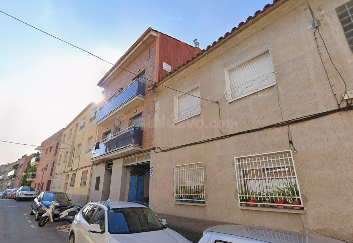 SE VENDE PISO OKUPADO EN Calle Mallorca 4-6 Franqueses del V - foto 3