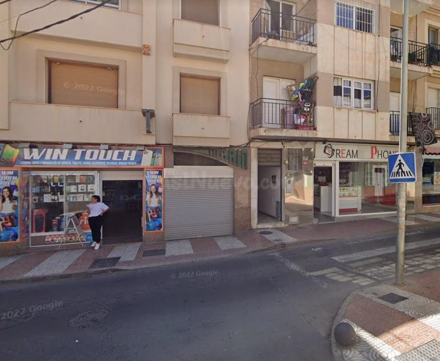 SE VENDE PISO OKUPADO EN Calle San José Nº 11 Roquetas de Ma - foto 3