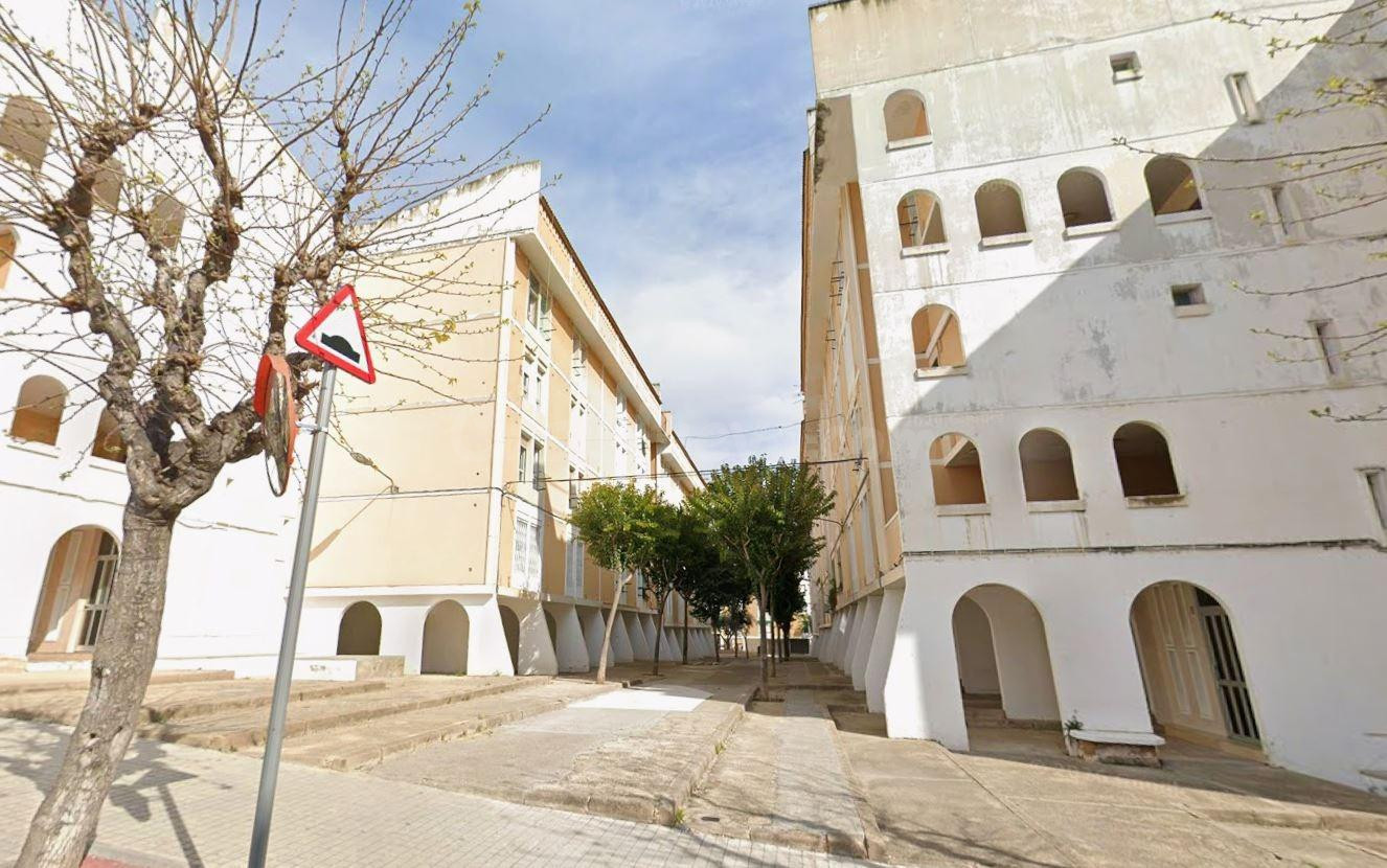 SE VENDE PISO OKUPADO EN Plaza Juan Ramon Jimenez 12 Nº 12 C - foto 3