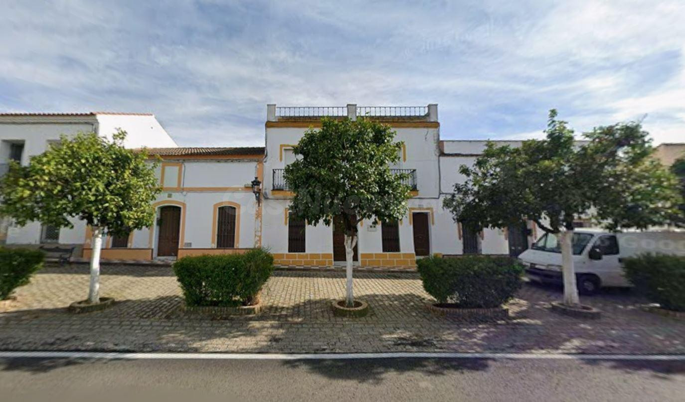 SE VENDE PISO OKUPADO en Calle Parroco Antonio Rosendo Nº 31 Real de la Jara (El) (Sevilla)