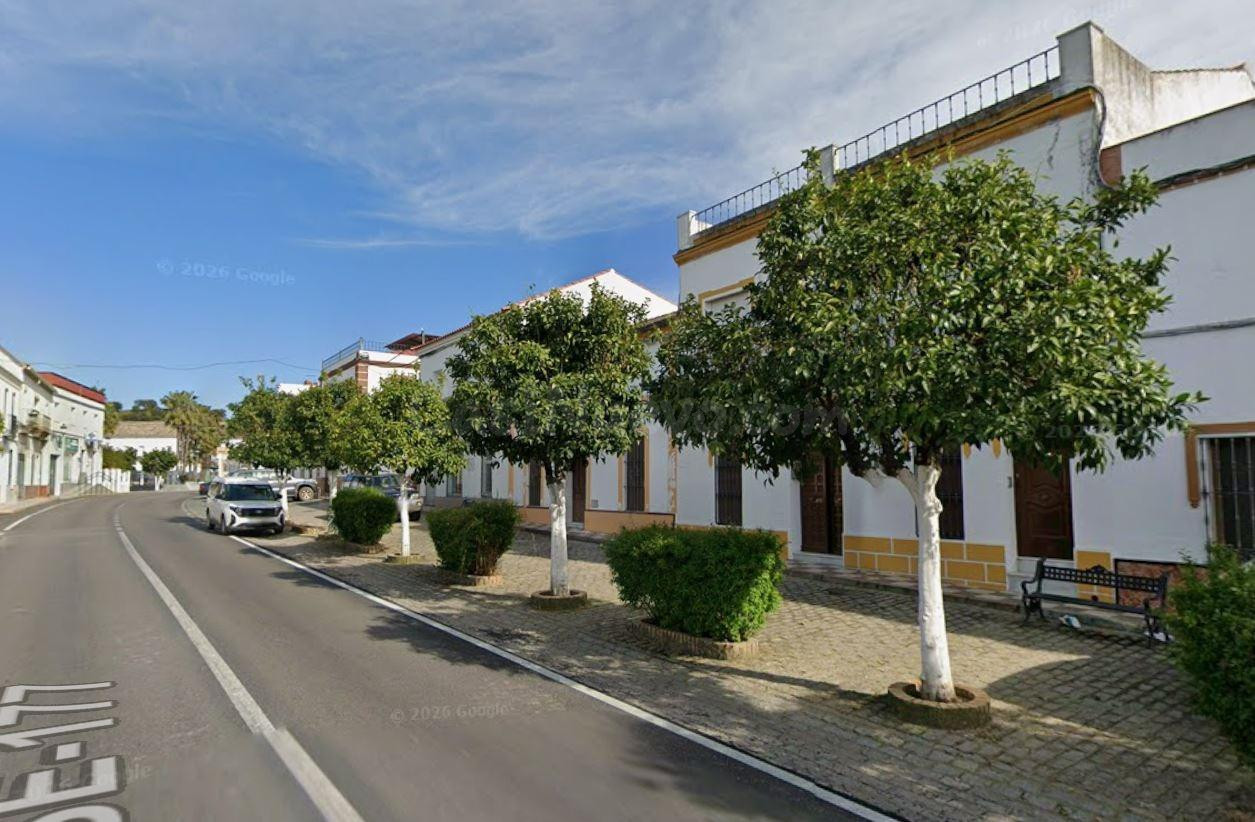SE VENDE PISO OKUPADO en Calle Parroco Antonio Rosendo Nº 31 - foto 3
