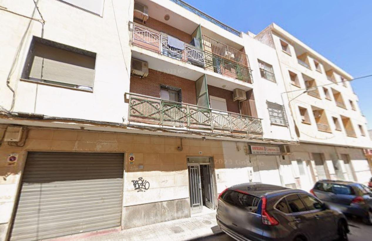 SE VENDE PISO OKUPADO en Calle Cordoba Nº 45 Ejido (El) (Alm - foto 2