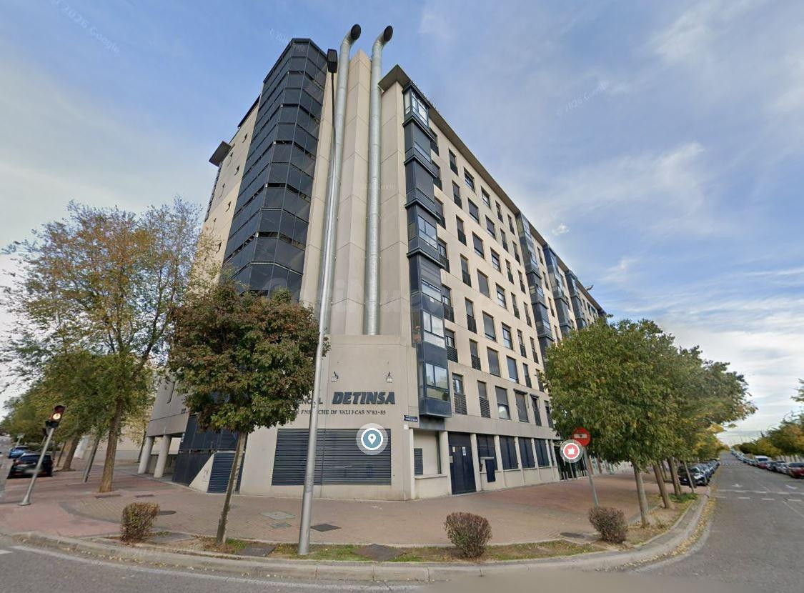 SE VENDE PISO OKUPADO EN Avenida ENSANCHE DE VALLECAS Nº 83  - foto 2
