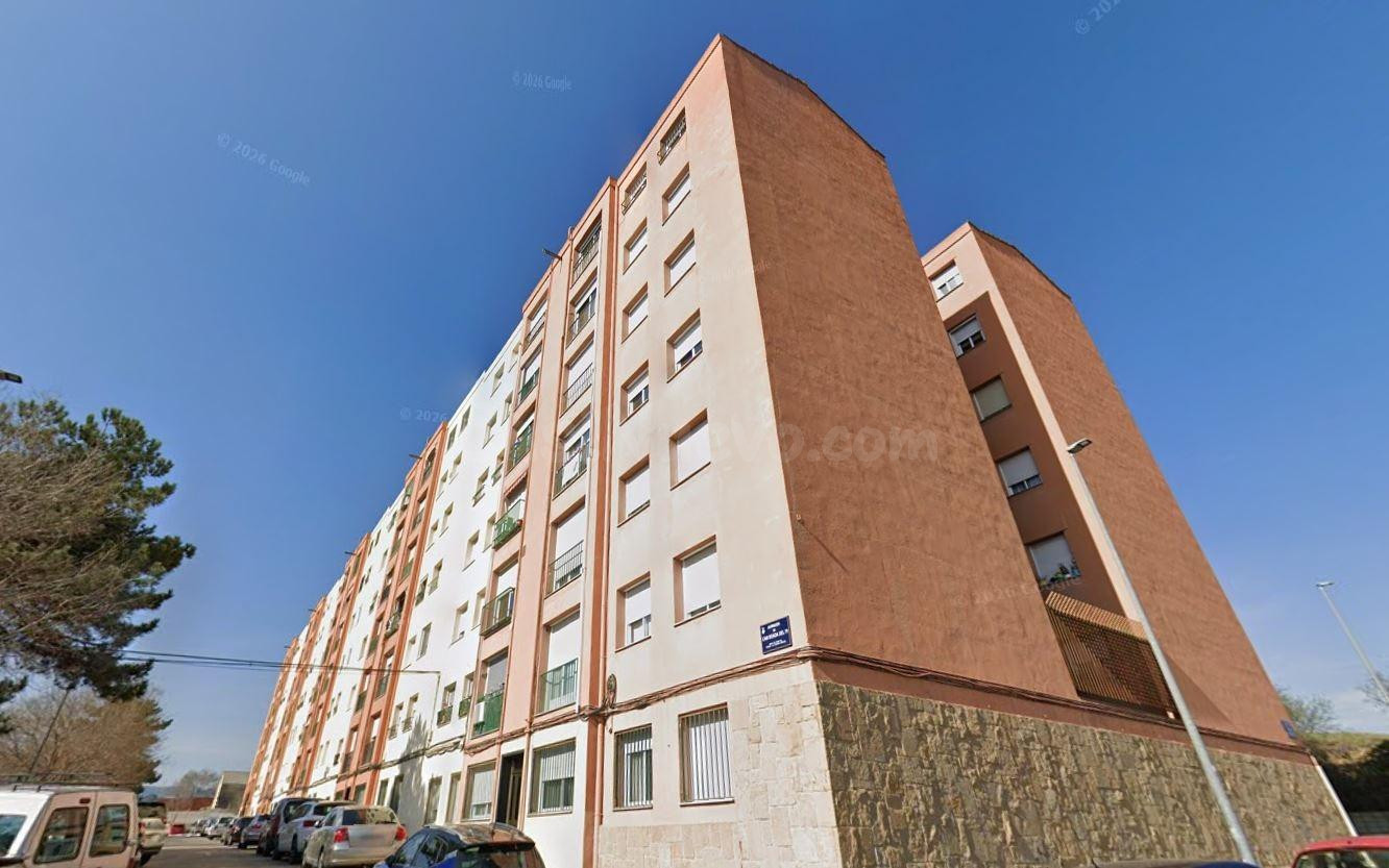 SE VENDE PISO OKUPADO en Avenida Can Boada Del Pi, De Nº 1 T - foto 3