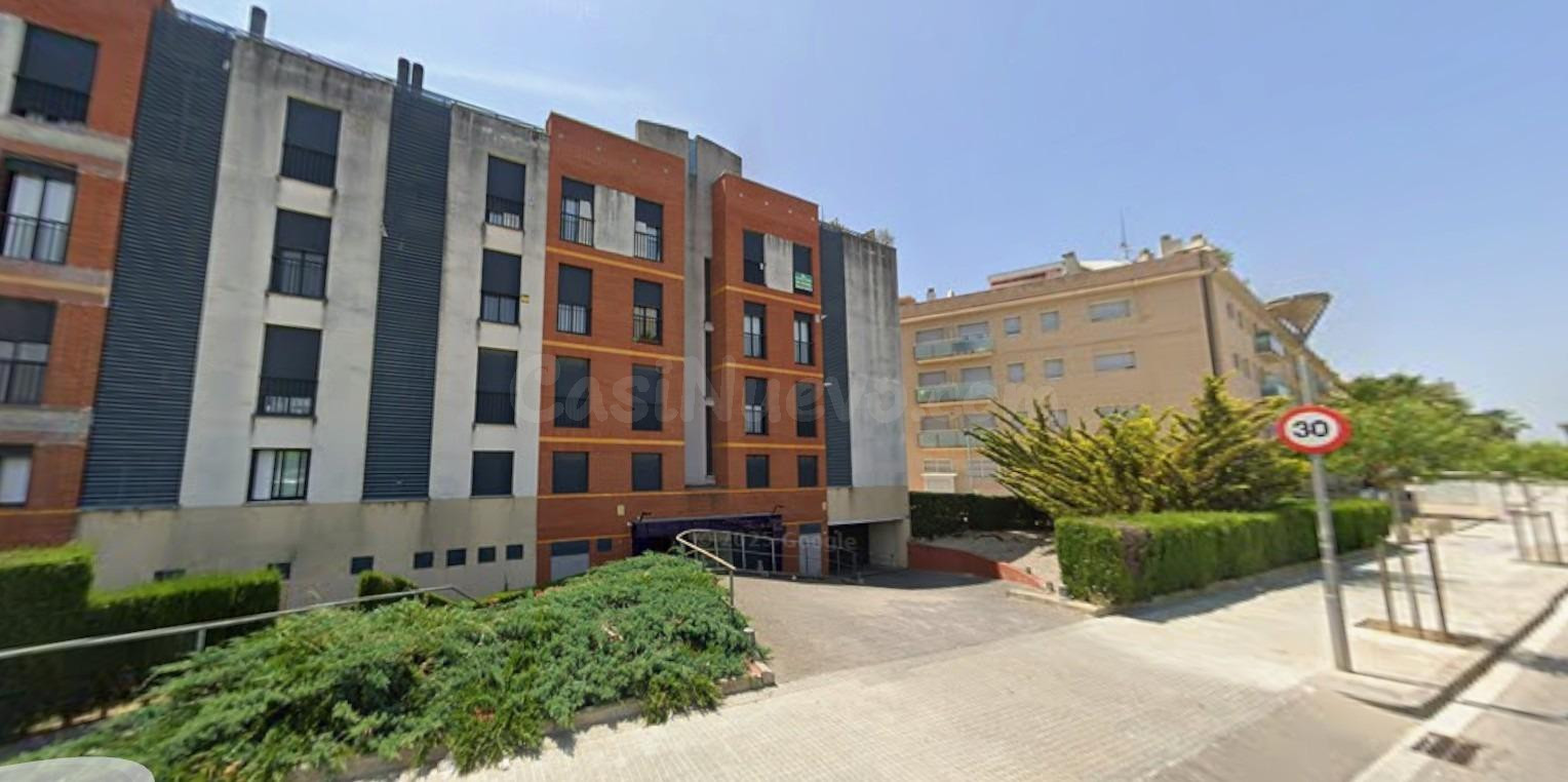 Se vende piso OKUPADO en Pasaje Riu Ter 6 de Cubelles (Barce - foto 3
