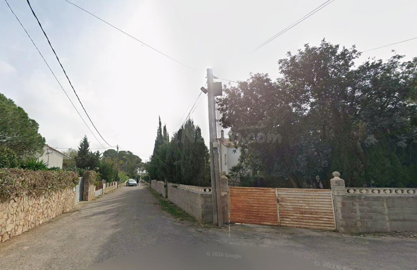 Se vende piso OKUPADO en Calle Gladiol 25 de Pratdip, Tarrag - foto 2