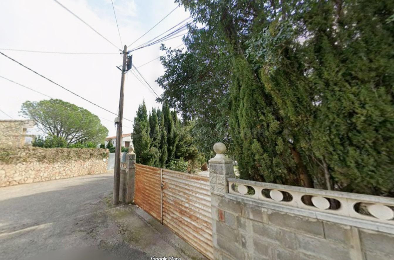 Se vende piso OKUPADO en Calle Gladiol 25 de Pratdip, Tarrag - foto 3