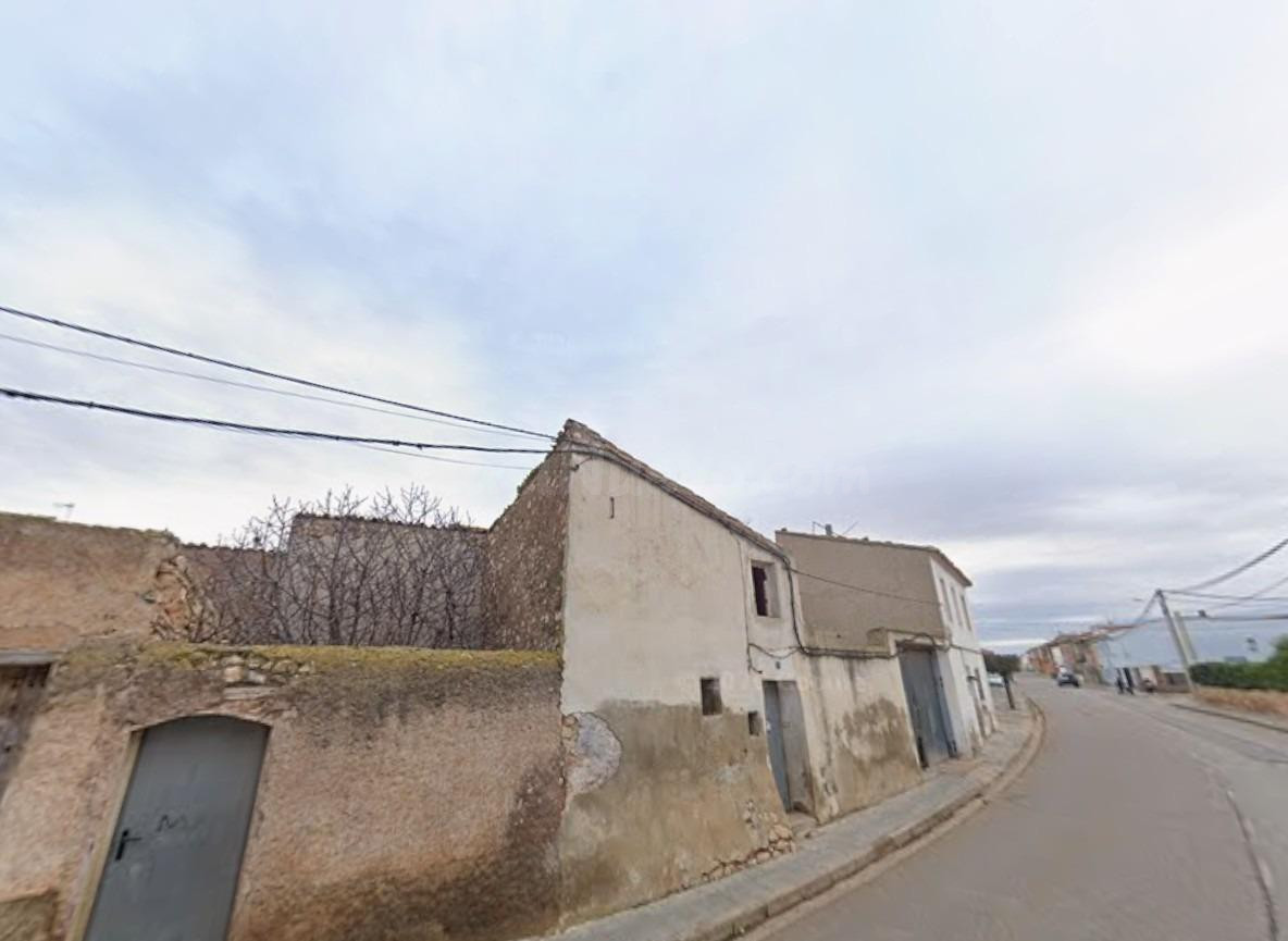 Se vende casa OKUPADA en Avda de la Constitucion 19 Lumpiaqu - foto 2