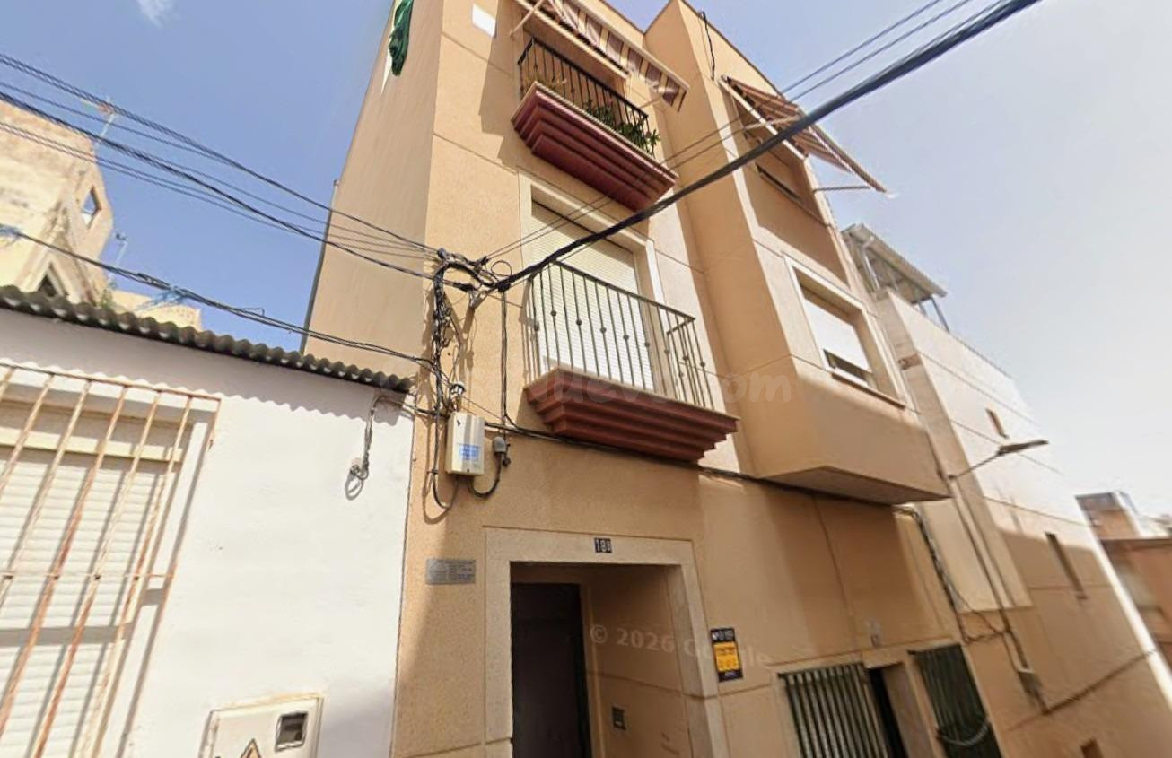 Se vende piso OKUPADO en Aguadores 18 Águilas (Murcia) - foto 3