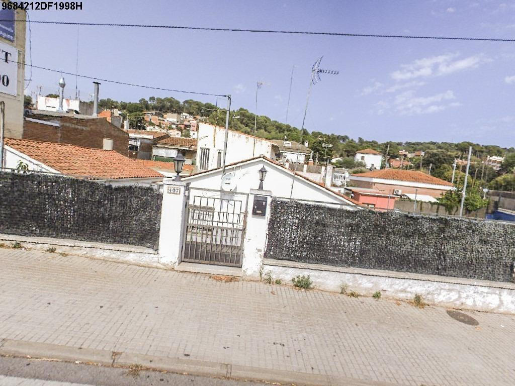 Se vende piso OKUPADO en Calle RUBI 407 Terrassa, (Barcelona - foto 2