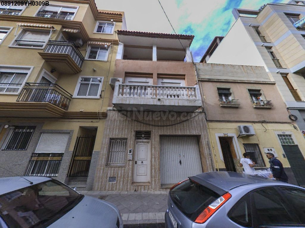 Se vende piso OKUPADO en Pascual Campos Garcia 20 Elche/Elx,