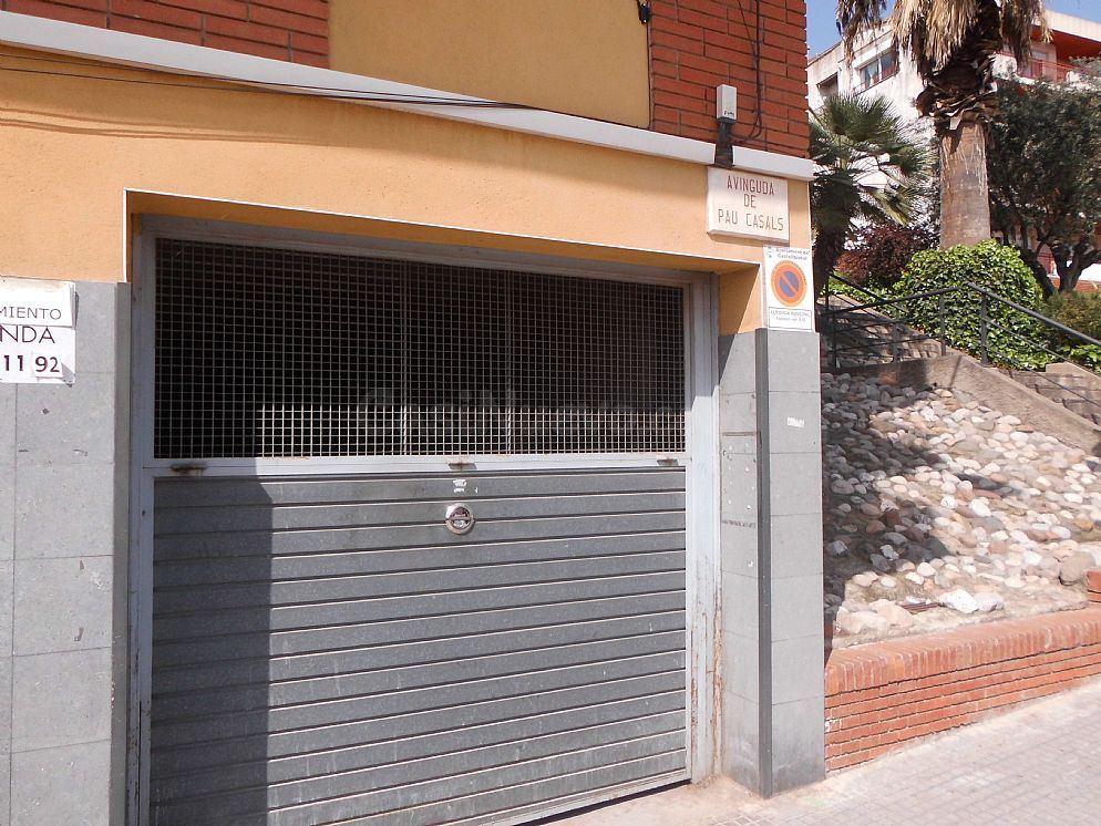 Se vende Apartamento OKUPADO en Avenida Pau Casals 2 Castell - foto 2