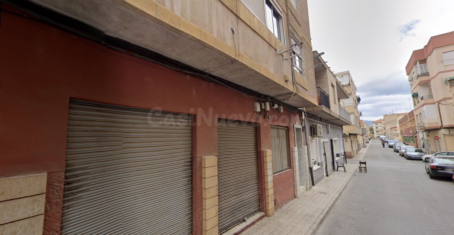 Se vende Piso OKUPADO en Calle Alcoy 36 Elda, (Alicante/Alac - foto 2