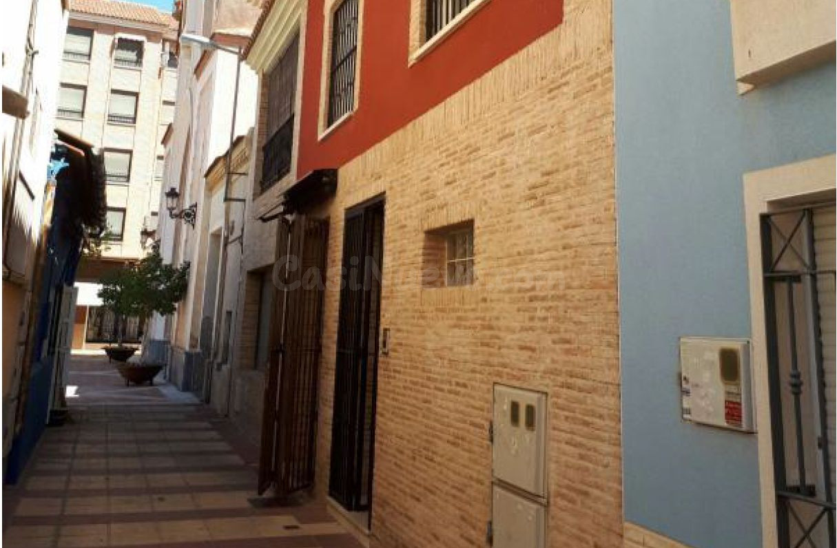 Se vende Casa Adosada OKUPADA en Del Aire 3 Murcia. (Murcia).