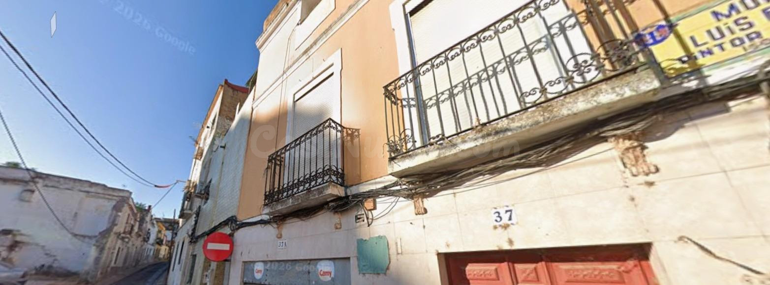 Se vende Piso OKUPADO en Morales Nº 33 Badajoz, (Badajoz). - foto 3
